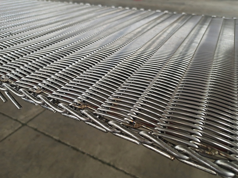 燒結爐網帶制作中