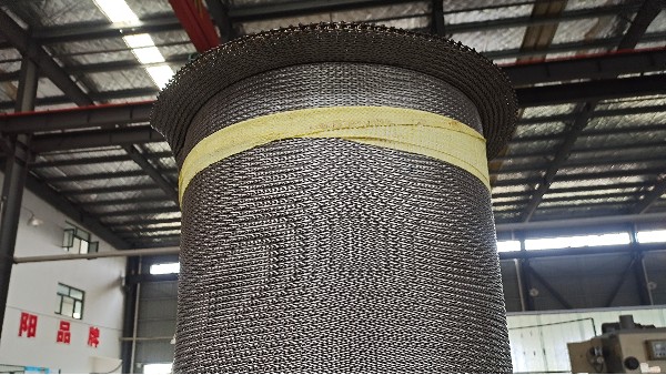 淬火爐網帶怎樣才能不變形，低延伸呢！