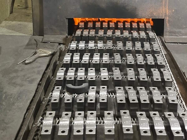 粉末冶金燒結爐網帶的工藝和材質是什么