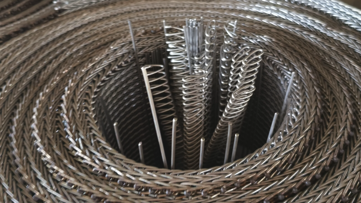 用對(duì)方法，高溫網(wǎng)帶截短維修不再難！